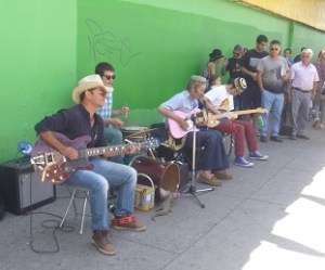 Sidewalk entertainment.