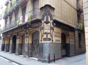 9.15.15 El Indio.Carme.Raval.15 El Raval-002sm