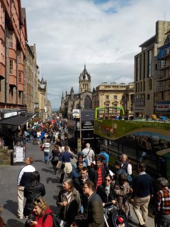 7.3.16 Edinburgh Royal Mile-009