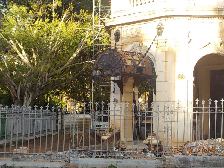 10-17-16-havana-walk-w-cathy-017