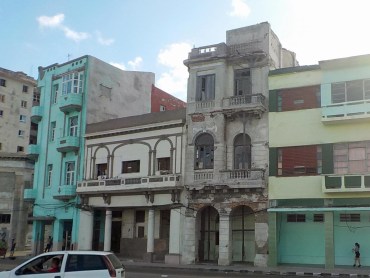 10-17-16-havana-walk-w-cathy